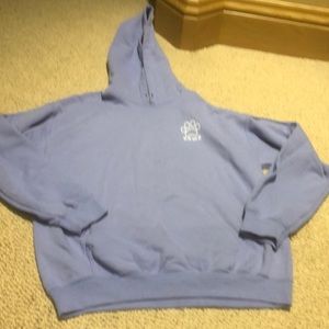 Purple pawz sweatshirt size medium